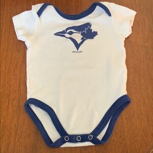 🍊5/$25 Genuine Merchandise Blue Jays Onesie 6-9m